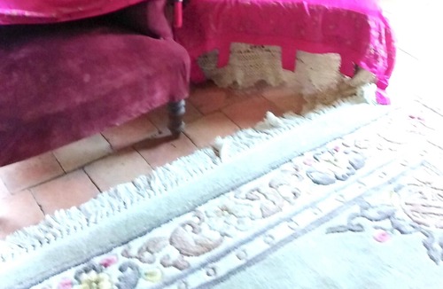 Courchamps House | Homerez - Nice property for 4 ppl. with terrace and balcony at Courchamps