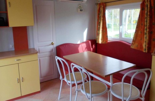 Beynes House | Homerez - Nice property for 4 ppl. with terrace at Beynes