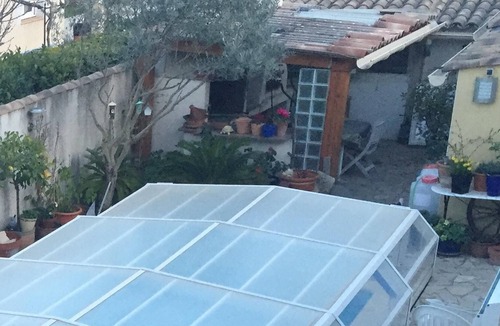 Lunel-Viel Apartment | Homerez - Nice studio 10 km away from the beach for 2 ppl. with shared pool