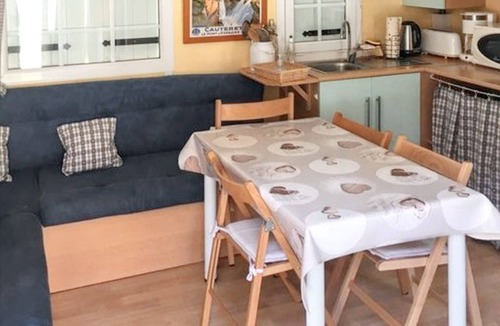 Cauterets House | Homerez - Peaceful Bungalow in Cauterets with garden