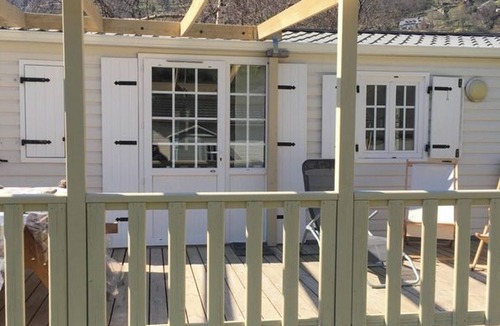 Cauterets House | Homerez - Peaceful Bungalow in Cauterets with garden