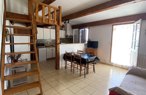 Orgnac-l'Aven House | Homerez - Rental in Orgnac-l'Aven