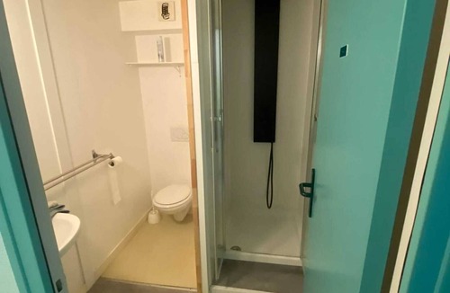 Cherbourg-en-Cotentin Apartment | Homerez - Studio Cherbourg-en-Cotentin