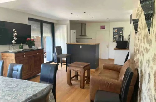 Pouzauges House | Homerez - Spacious House in Pouzauges - Accommodates 14 Guests