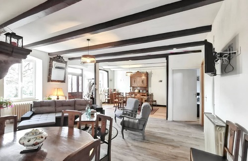 Domeyrat House | Homerez - Spacious House in Domeyrat + Large Garden