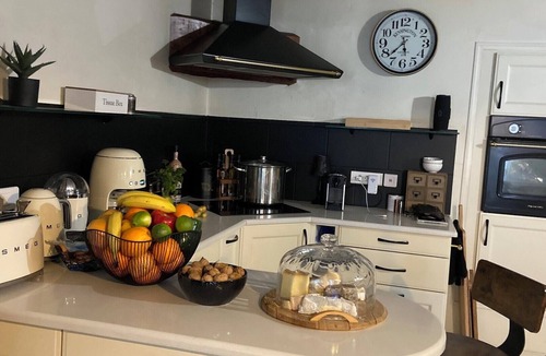 Centre Ville House | Homerez - Spacious house with spa