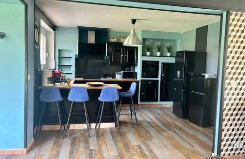 Saint-Hernin Villa | Homerez - Spacious Villa Saint-Hernin with Cosy Spa