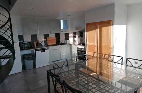 Jaunay-Clan Villa | Homerez - Spacious villa near Poitiers with private pool