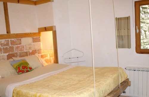 Lussan Villa | Homerez - Spacious villa for 8 ppl. with swimming-pool and terrace at Lussan