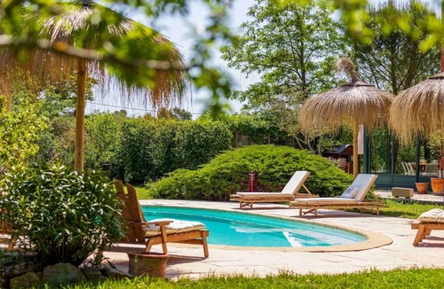 Ponteves Villa | Homerez - Spacious Villa in Pontevès with Private Pool.