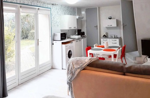 Saint-Apollinaire Apartment | Homerez - Studio in Saint-Apollinaire.