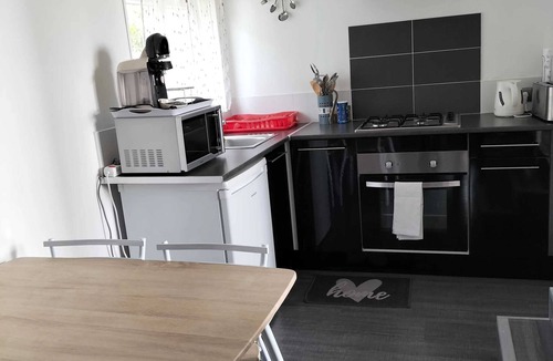 Vierville-sur-Mer Apartment | Homerez - Studio in Vierville-sur-Mer