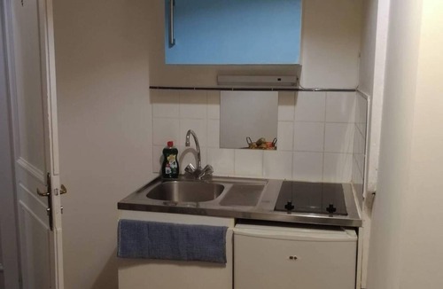 Sainte-Anne - Faubourg Noyon Apartment | Homerez - Studio Amiens, city centre.