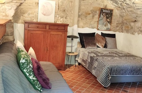 Saint-Alban-sous-Sampzon Apartment | Homerez - Studio for 2 ppl. with shared pool, garden and terrace at Grospierres