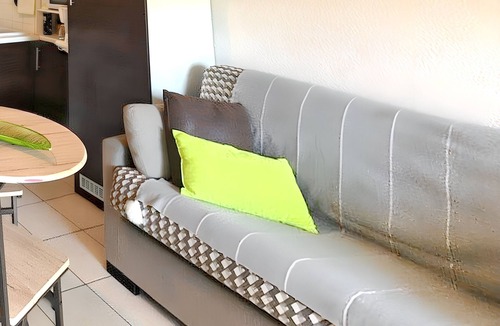 Plage d'Argeles Apartment | Homerez - Studio in Argelès-sur-Mer, sea view