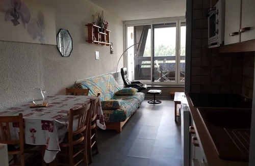 Villard-de-Lans Apartment | Homerez - Studio in Villard de Lans