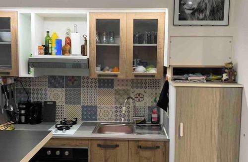 Montmuzard Apartment | Homerez - Studio in Dijon with terrace