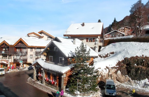 Les Carroz-d'Araches Apartment | Homerez - Studio in Les Carroz, mountain view.