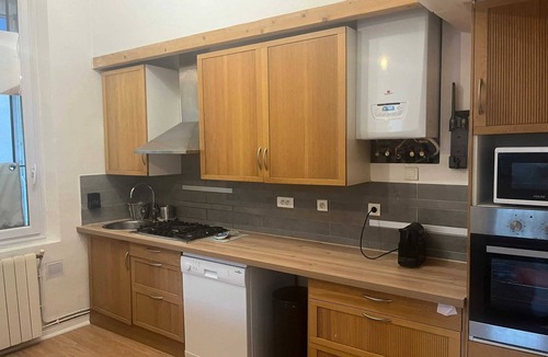 16th Arrondissement Apartment | Homerez - Studio Marseille center