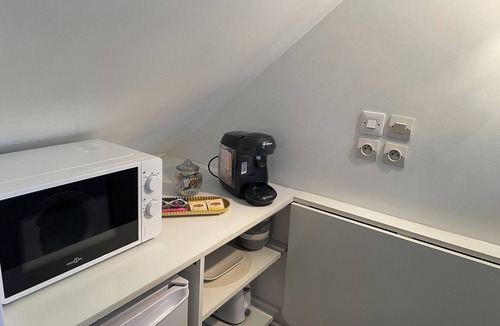 Nemours Apartment | Homerez - Studio Nemours - Parking