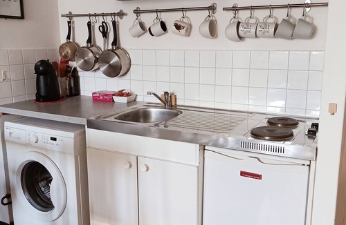 19th Arrondissement Apartment | Homerez - Studio Paris - convivial