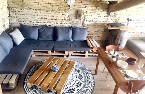 Saint-Jory Apartment | Homerez - Studio Saint-Jory, pool