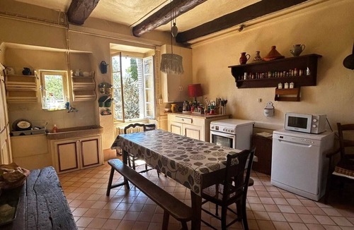 Berrias-et-Casteljau Villa | Homerez - Villa in Berrias-et-Casteljau