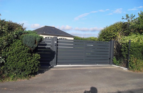 Kersaint-Plabennec Villa | Homerez - Villa in Kersaint-Plabennec