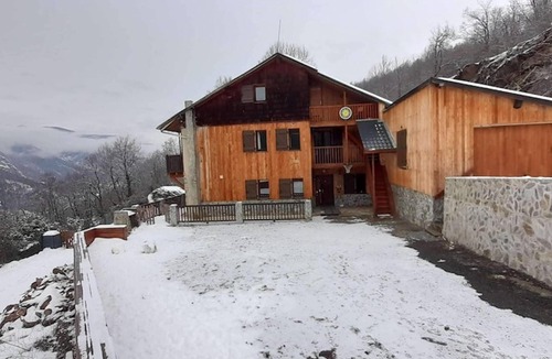 Ax-les-Thermes Villa | Homerez - Villa Ax-les-Thermes