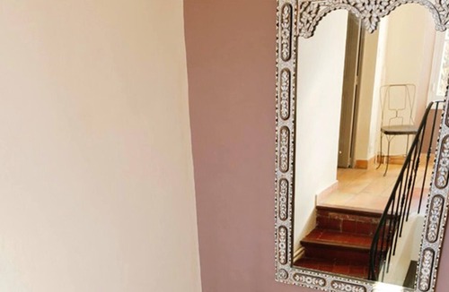 Beaumes-de-Venise Villa | Homerez - Villa With swimming pool