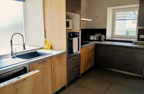 Crozes-Hermitage Villa | Homerez - Villa in Crozes-Hermitage