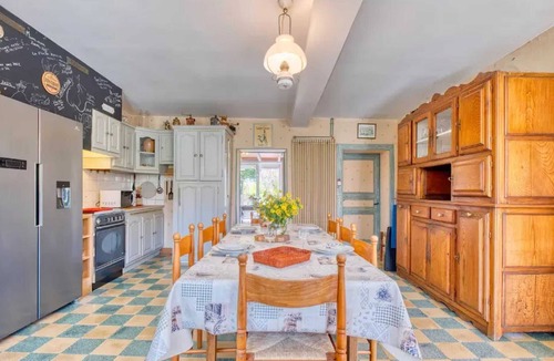 Bosset Villa | Homerez - Villa in Bosset, pool.