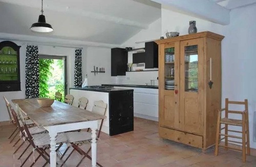 Saint-Ferreol-Trente-Pas Villa | Homerez - Villa in Chaudebonne