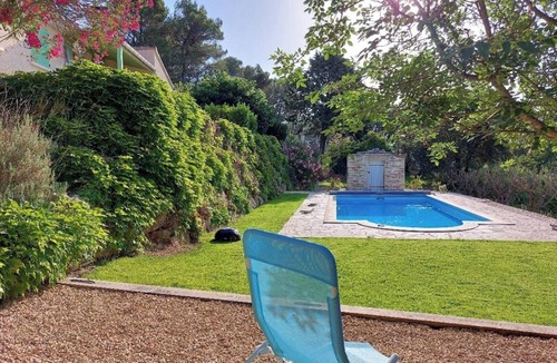Saint-Nazaire Villa | Homerez - Villa in Saint-Nazaire