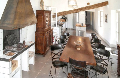 Oppede Villa | Homerez - Villa in Oppède with pool