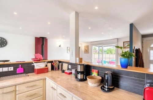 Ranville Villa | Homerez - Villa in Ranville with Private Pool