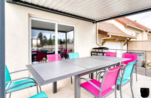 Ranville Villa | Homerez - Villa in Ranville with Private Pool