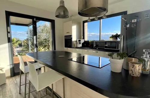 Duran Villa | Homerez - Villa with pool in Duran