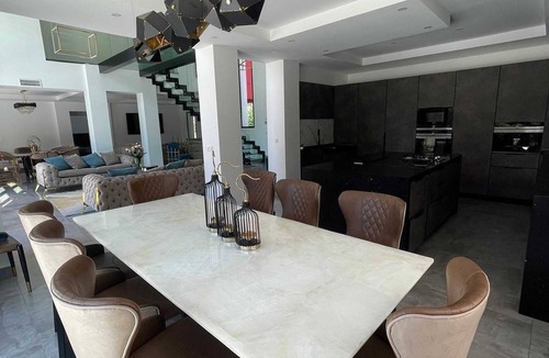 Caremeau Villa | Homerez - Villa with pool in Nîmes