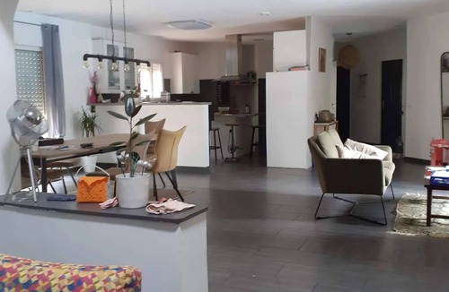 Montsoue Villa | Homerez - Villa with Private Pool in Montsoué