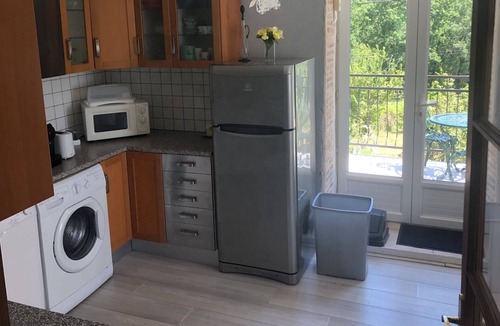 Saint-Gery House | Homerez - Welcoming house in Saint-Géry with shared pool