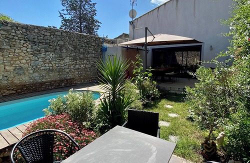Cournonsec Villa | Homerez - Welcoming villa in Cournonsec with private pool