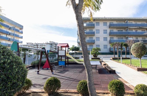 La Pineda Apartment | Homes & Go Los Olivos II