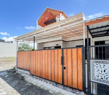 Prambanan House | Homestay Abbasy Prambanan