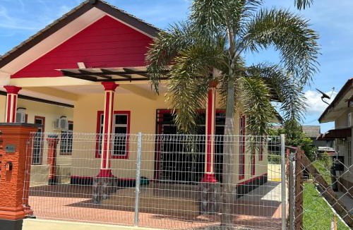 Selising House | Homestay Adilah D