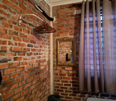 Tapah Road Ski Chalet | Homestay Anjang