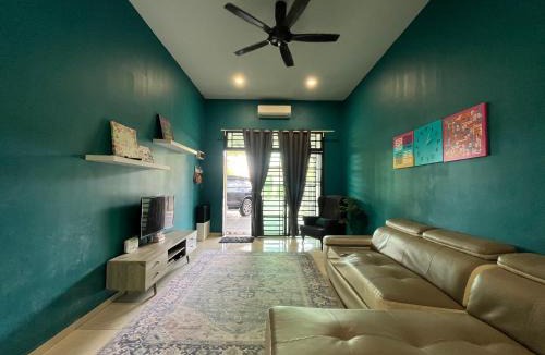 Kenangan Tun Syed Nasir House | Homestay Axalea