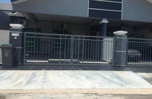 Bukit Gapam House | Homestay Ayi