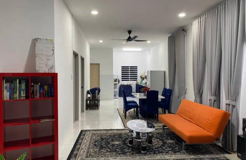 Batu Gajah House | Homestay AZ