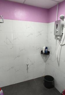 Pasir Puteh House | Homestay Azihan